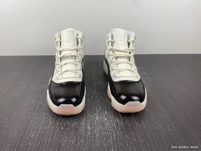 Rep LUCY AR0715-101 WMNS 11 Neapolitan Air Jordan 0731